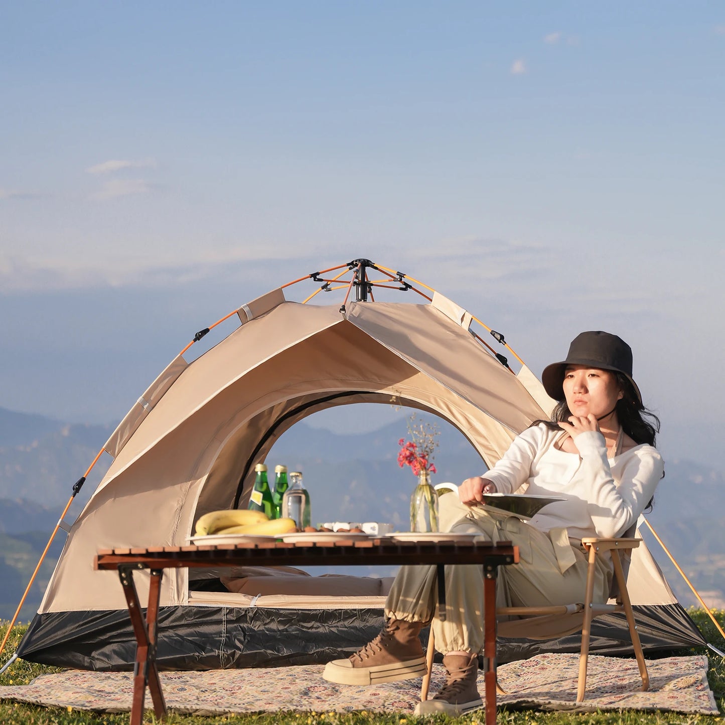 Pakicetus Windproof Camping Tent Easy Setup Family