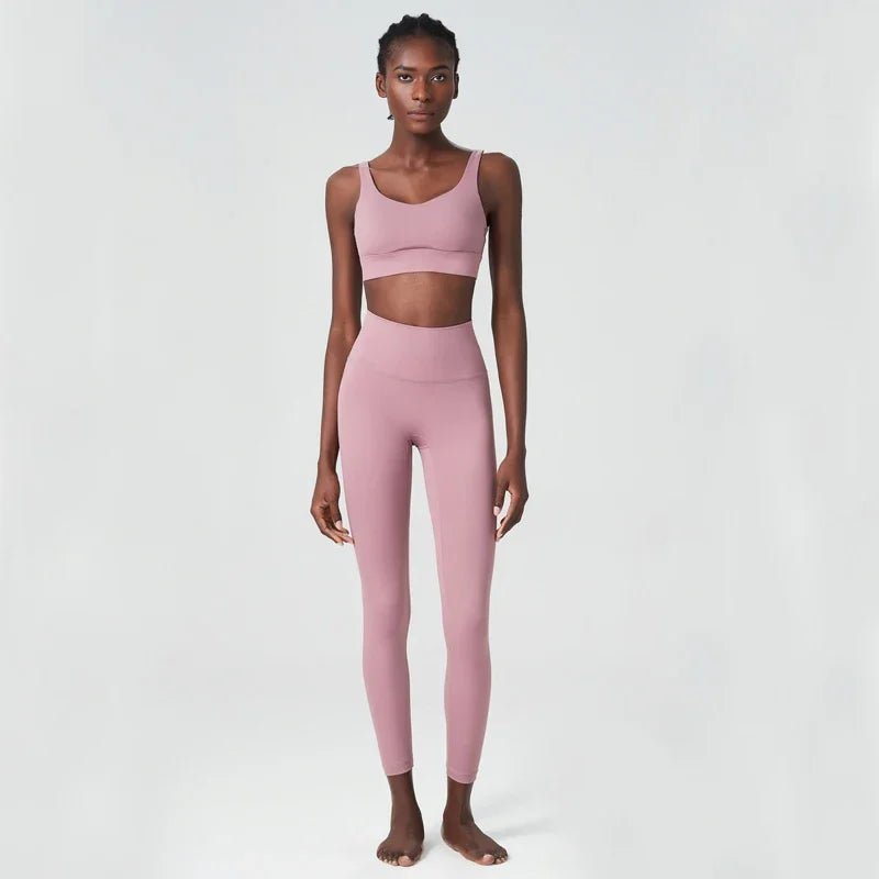 Two Piece Fitness Yoga Set For Women Breathable MoistureWicking ProPerformanceWear